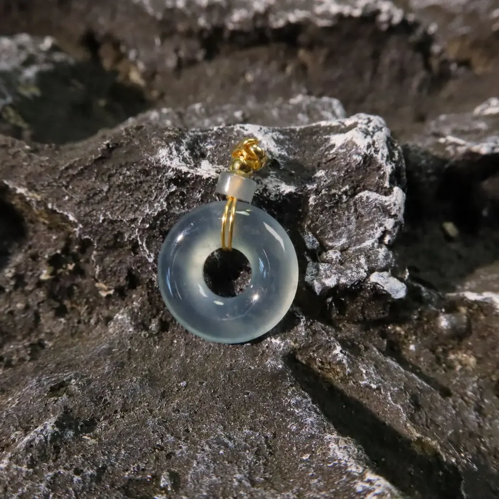 玻璃冰藍水甜甜圈吊墜 [危地馬拉]