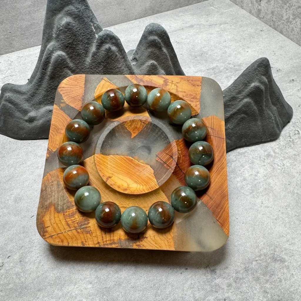 特色天然紅翡油青種翡翠手串-531