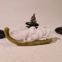 淡紫白玉翡翠飄綠荷花魚小擺件 - 俏色巧雕